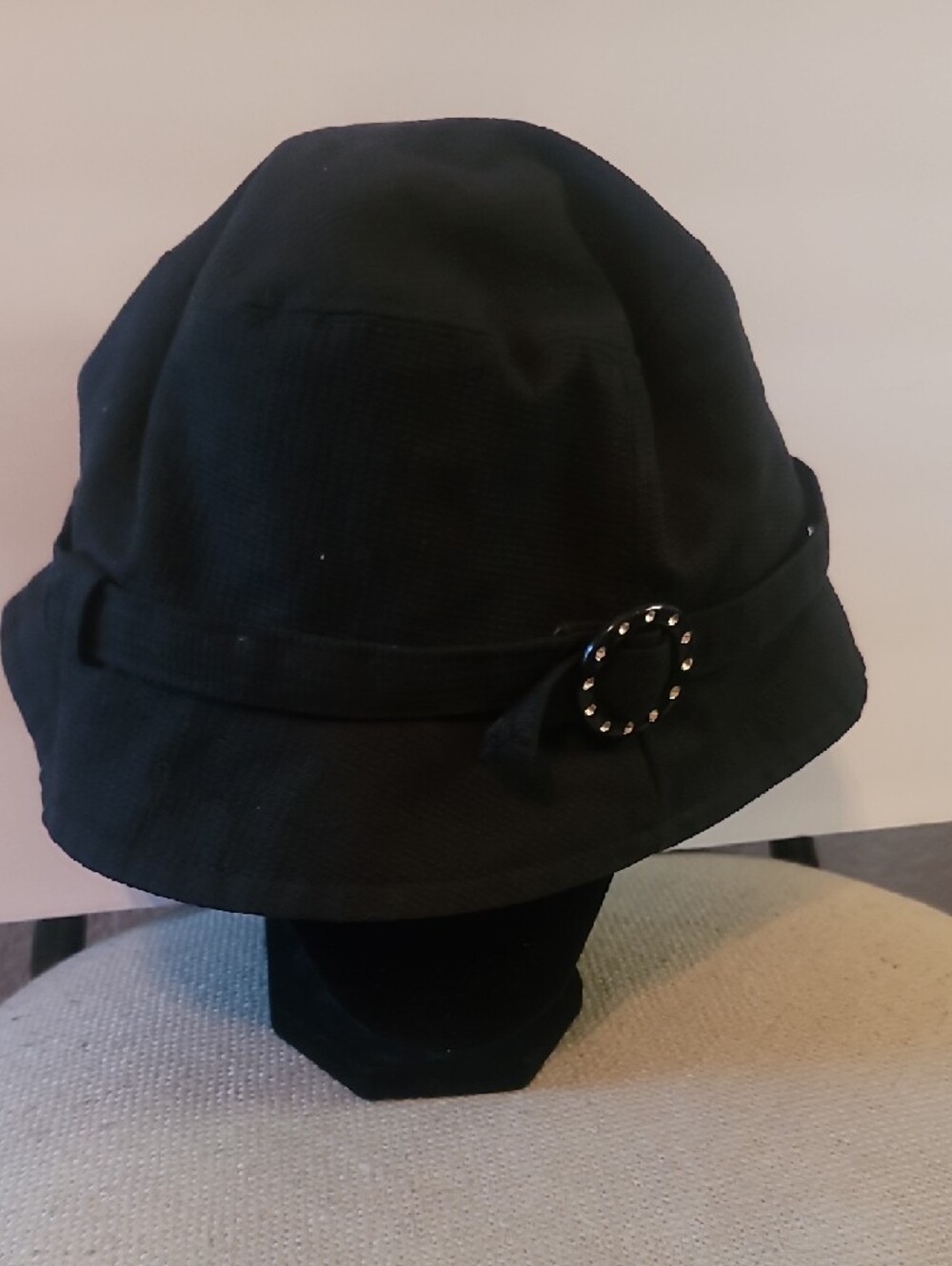 D&Y Black Women's Cloche Hat with Buckle Detail